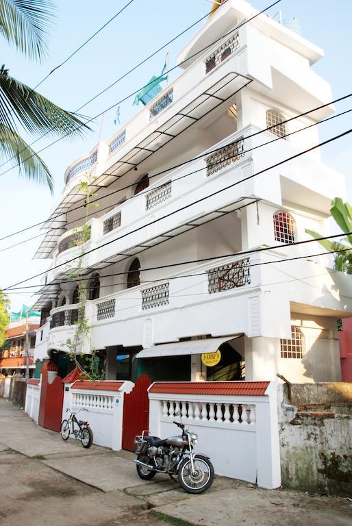 I - One'S Home Stay Kochi Exteriör bild